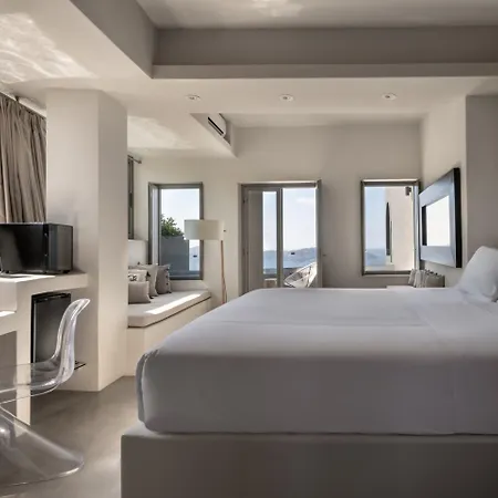 West East Resort 5*